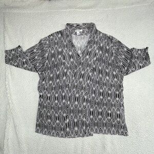 Women’s “Dressbarn “ 18/20 Black/White Open Front Top